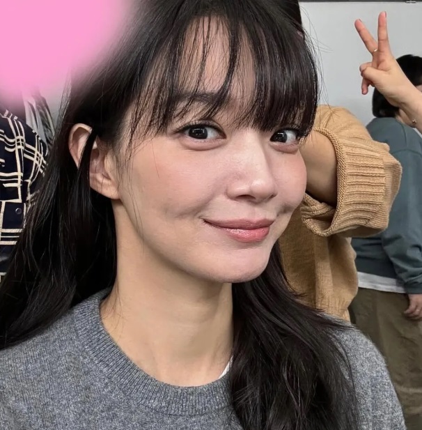 3. Serum – “trợ thủ đắc lực” cho làn da săn chắc