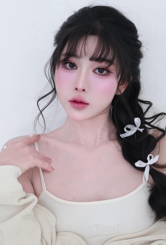 Cách tạo hiệu ứng halo lip chuẩn trend 2026