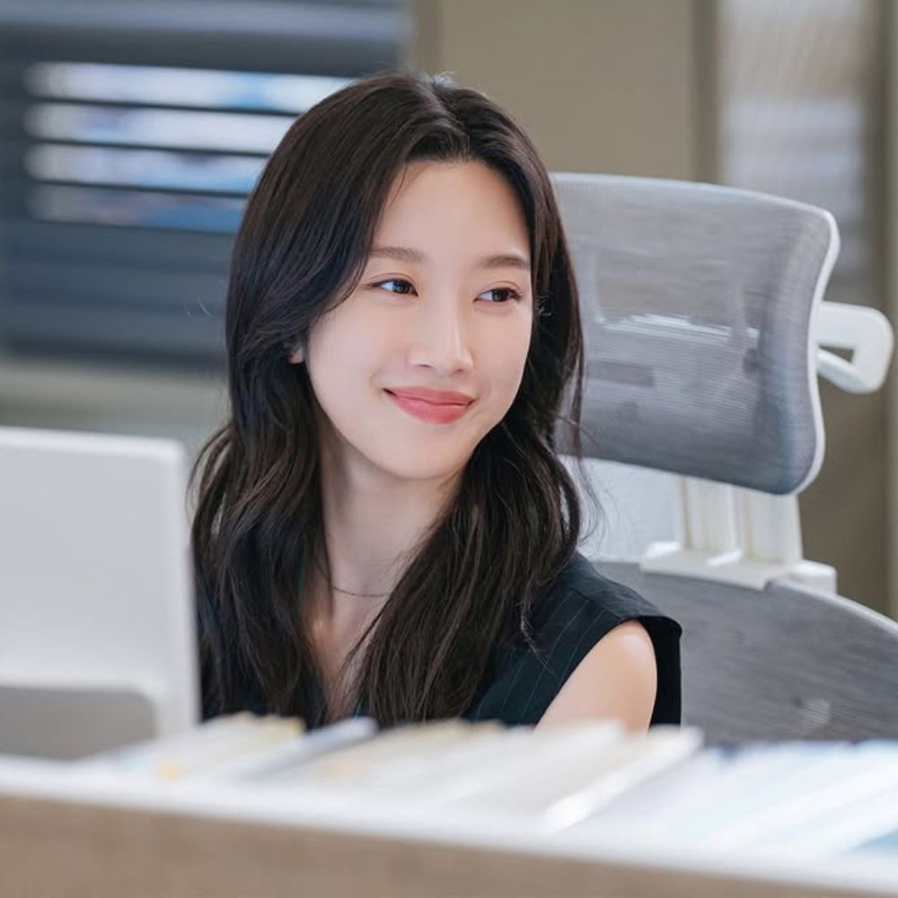 Moon Ga-young makeup nhẹ nhàng