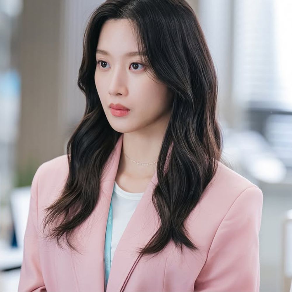 Moon Ga-young makeup nhẹ nhàng