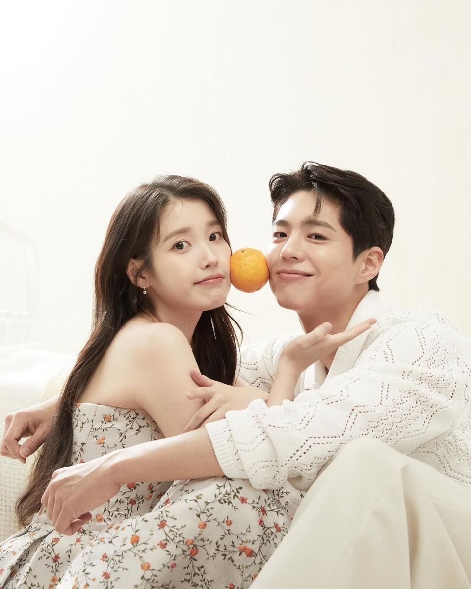 Phong cách tông cam tangerine mang lại nguồn năng lượng tích cực