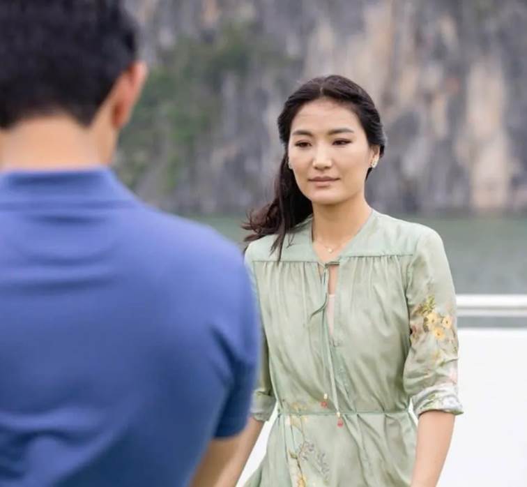 Gương mặt thanh tú chuẩn Á Đông của Hoàng hậu Bhutan