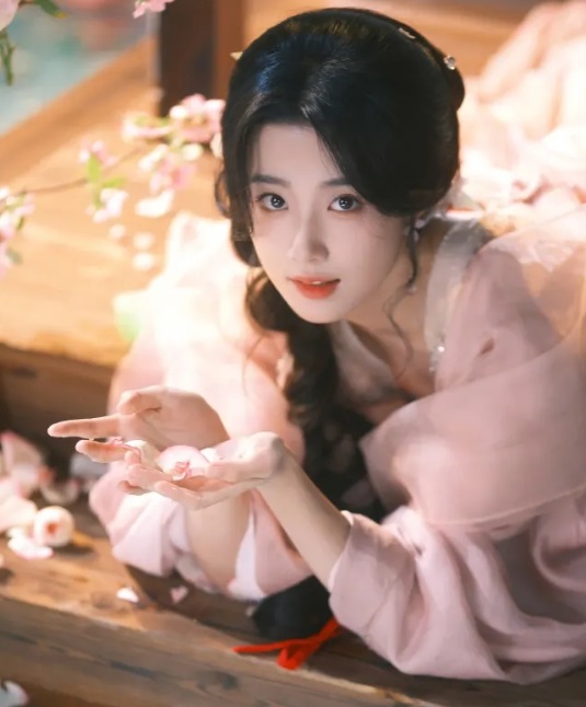 Dinh dưỡng và cân bằng – bí quyết giữ vóc dáng “mình hạc xương mai”