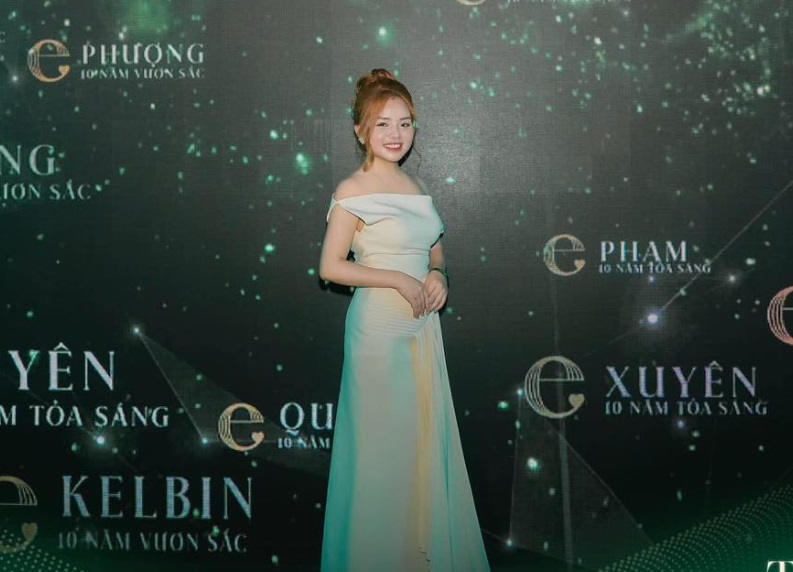 So sánh với giấy trắng