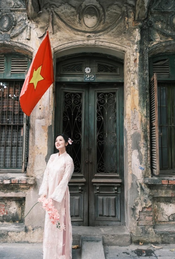 Vì sao vùng cánh mũi dễ bị mốc nền?