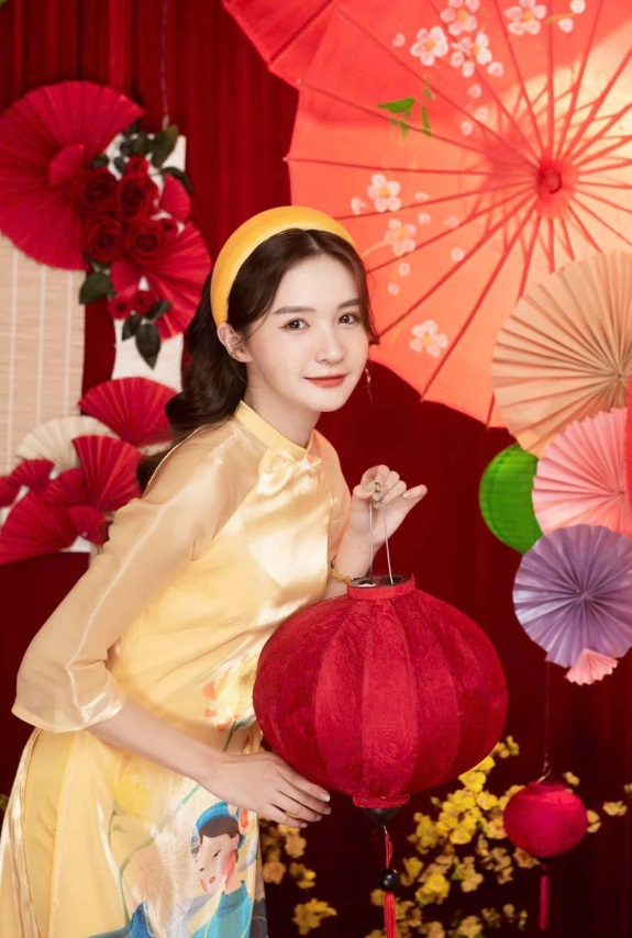 Xịt khóa makeup – “chìa khóa” giữ lớp trang điểm bền đẹp