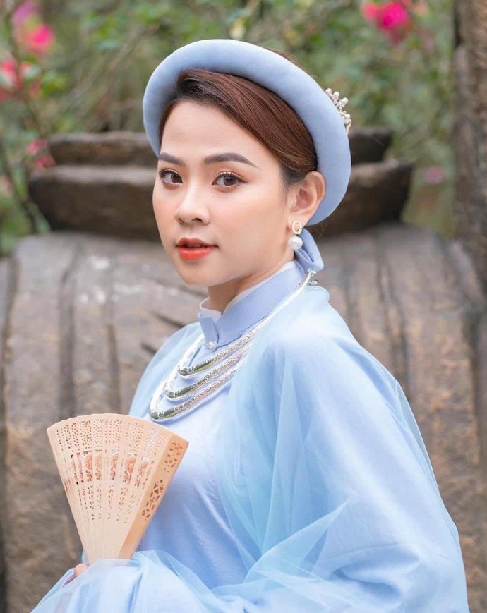 Trang điểm nâu đồng – quyến rũ và đầy chiều sâu