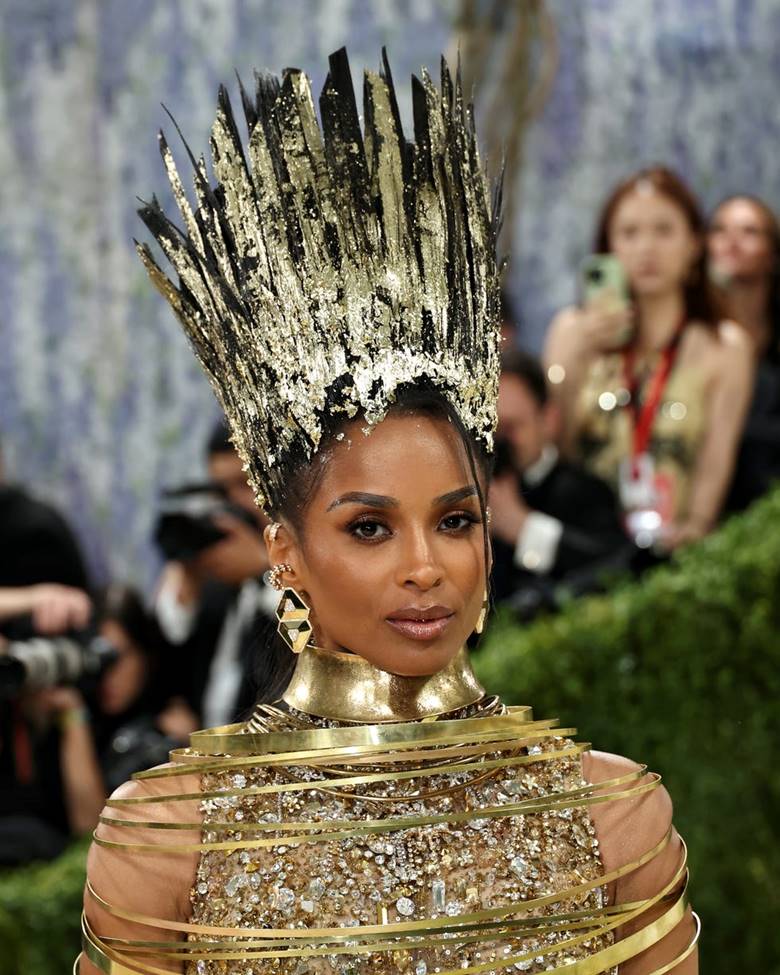 6. Ciara – Nefertiti phiên bản hiện đại