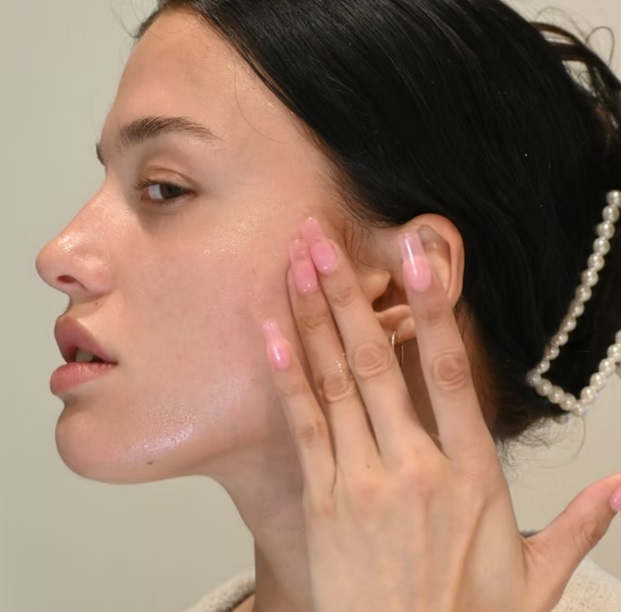 Bổ sung axit azelaic vào chu trình skincare