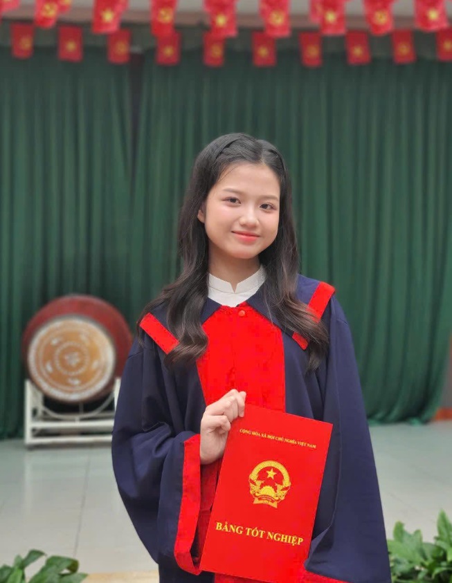 Chọn Má Hồng Và Son Môi Giúp Gương Mặt Tươi Trẻ