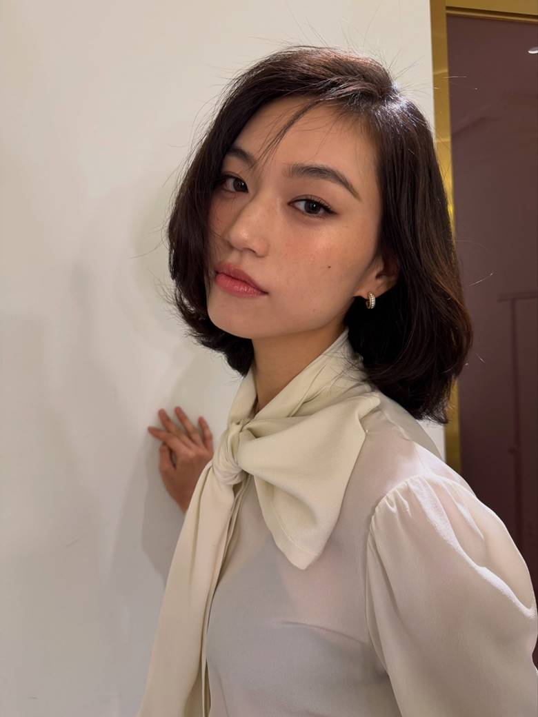 Má hồng mùa thu cũng cần một chút ánh sáng