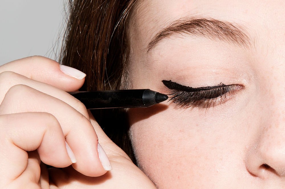 Eyeliner dạng sáp