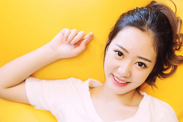 các kiểu chân mày ngang