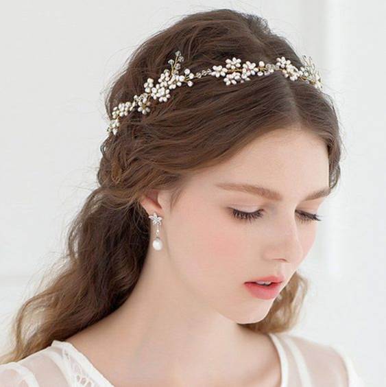Mẫu tóc lượn sóng dịu dàng
