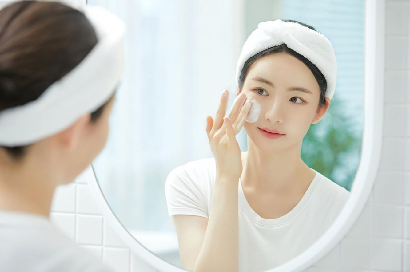 cách giữ cho đường kẻ mắt lâu trôi