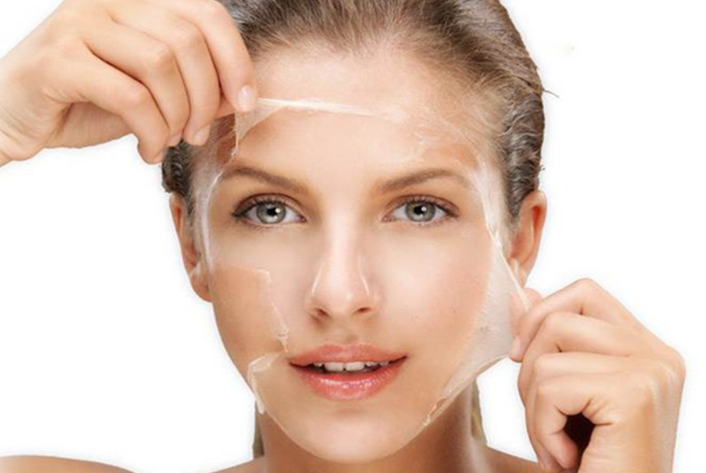 cách khắc phục trang điểm bị mốc 