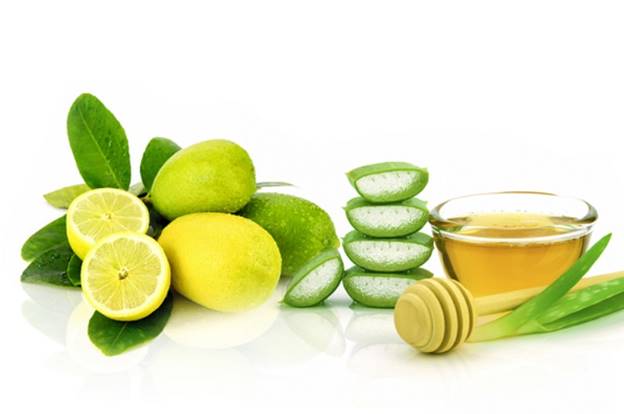 cách làm trắng da mặt bằng nha đam 