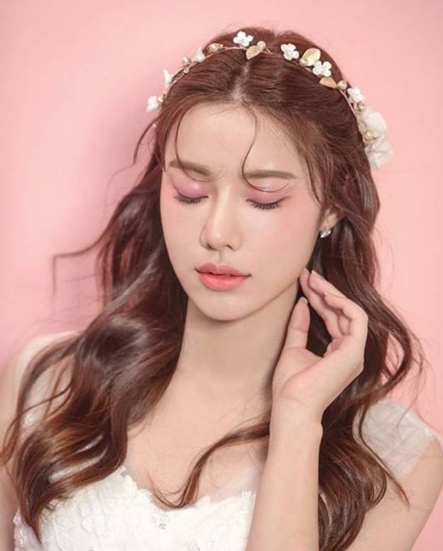 cách trang điểm cô dâu đơn giản nhất