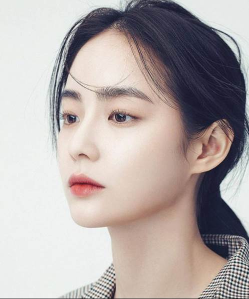 cách trang điểm đơn giản đi dự tiệc