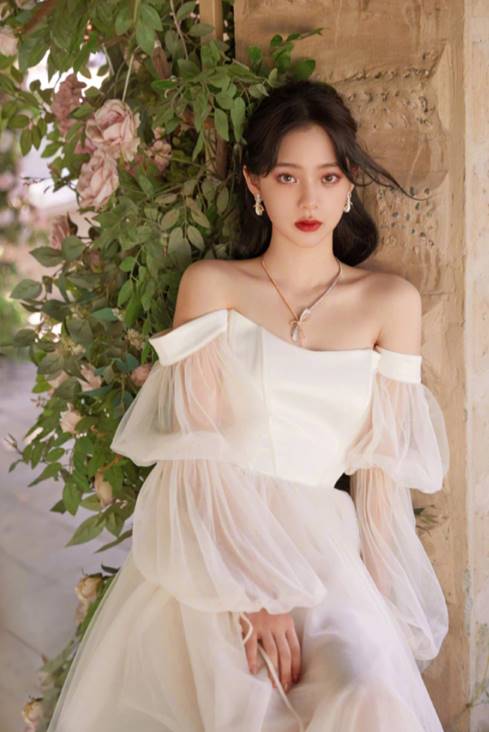 cách trang điểm đi dự tiệc cưới