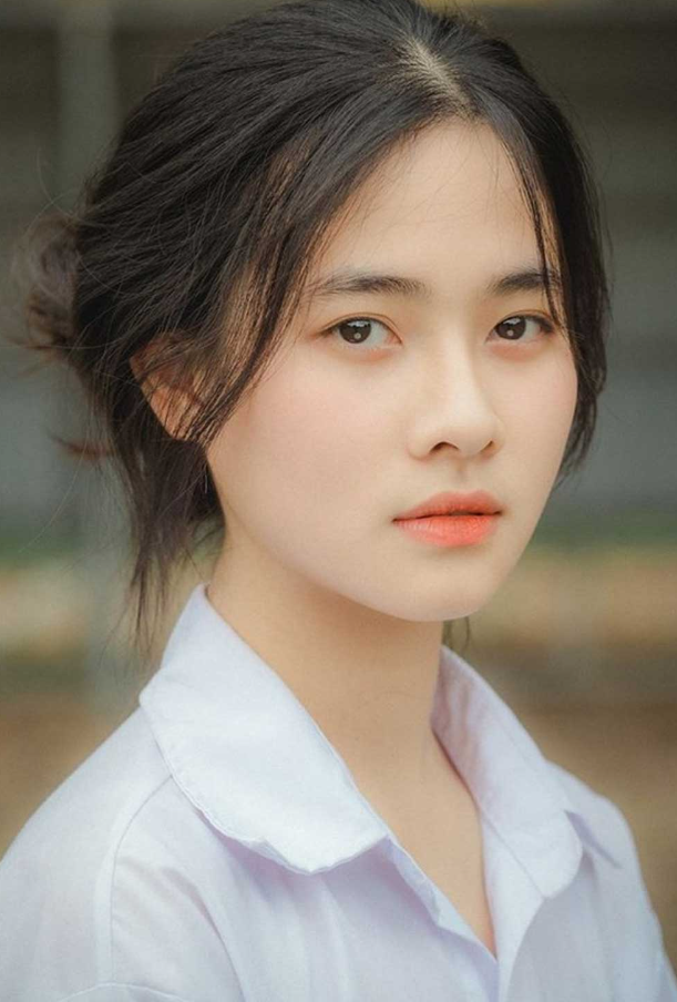 cách trang điểm khi đi học