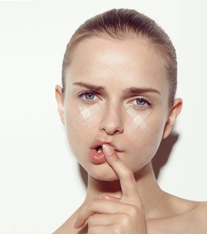 cách trang điểm lâu trôi từ các chuyên gia makeup