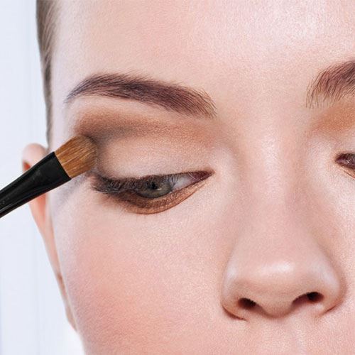 Xinh như mộng với 7 cách trang điểm mắt 2 mí to tròn như mắt bồ câu