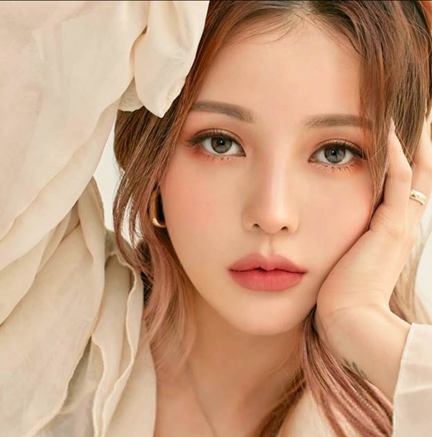 cách trang điểm mắt kiểu Hàn Quốc 