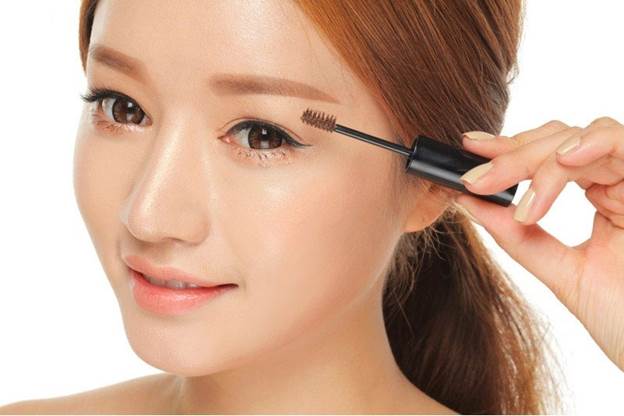 Cách chọn màu mascara lông mày mọi cô gái cần nhớ