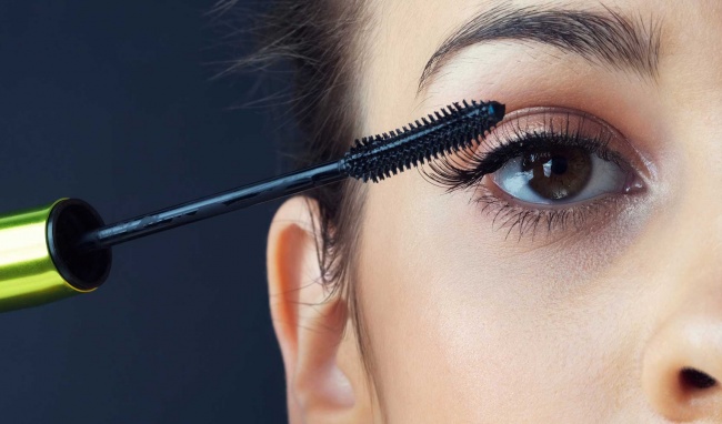các bước trang điểm mắt tự nhiên