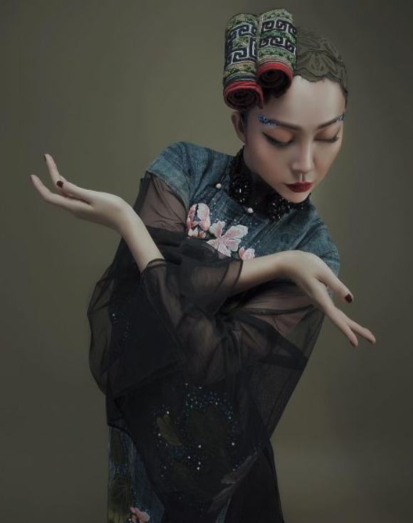makeup biểu diễn văn nghệ ở đâu 