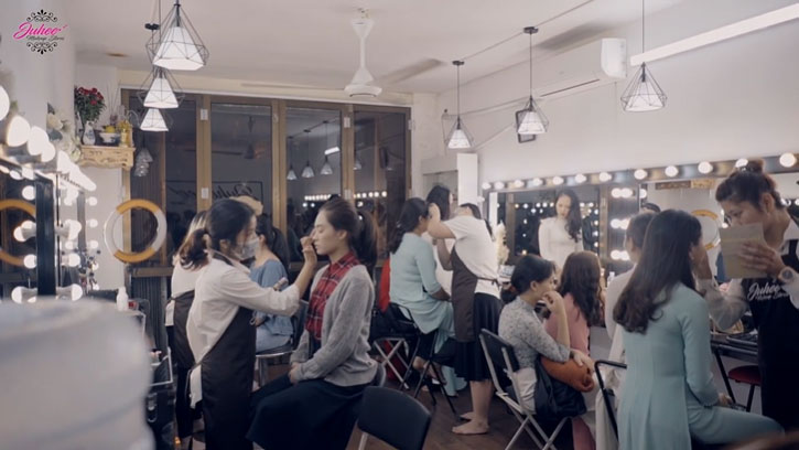 Makeup chụp ảnh tết