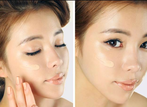 Sử dụng lớp kem nền mỏng trên khuôn mặt