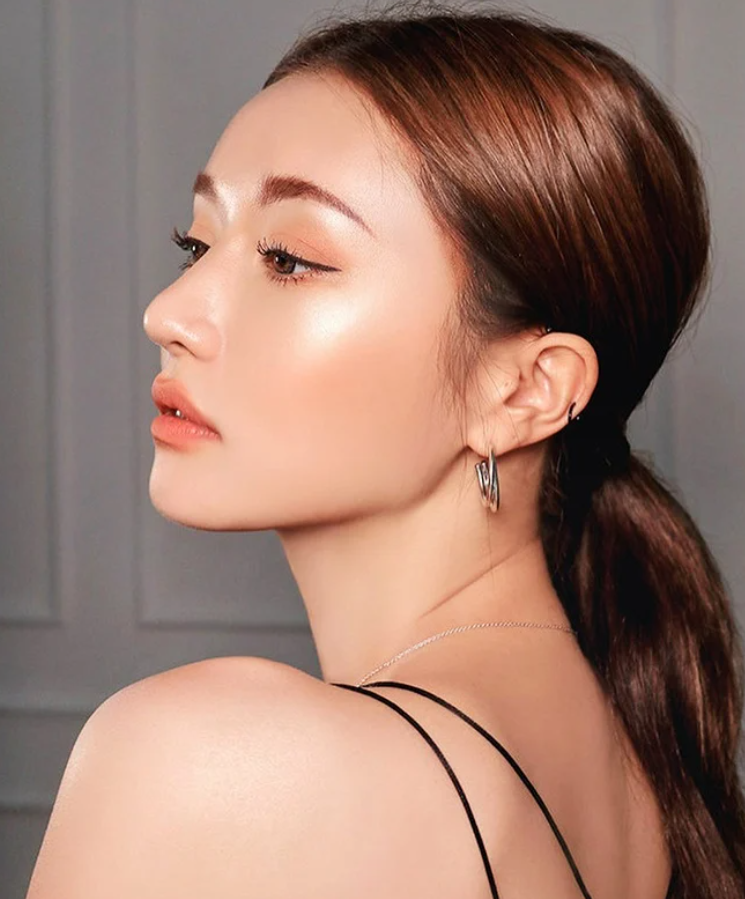 makeup dự tiệc cưới mùa thu đông 2023