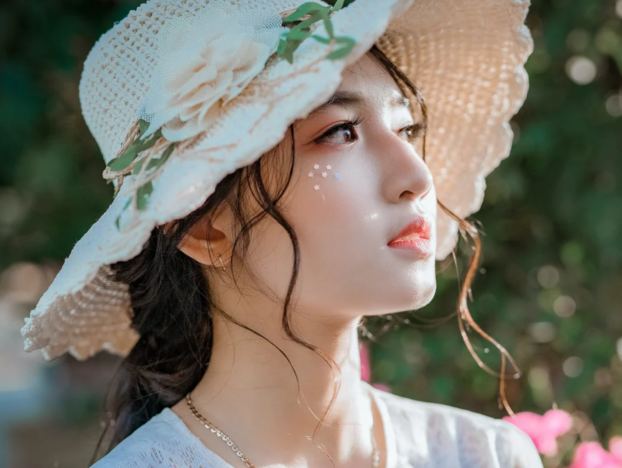 makeup mắt đính đá 