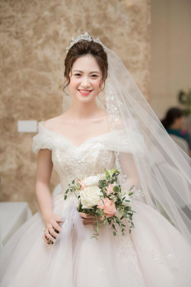 makeup ngày cưới đẹp tại Hoàng Mai