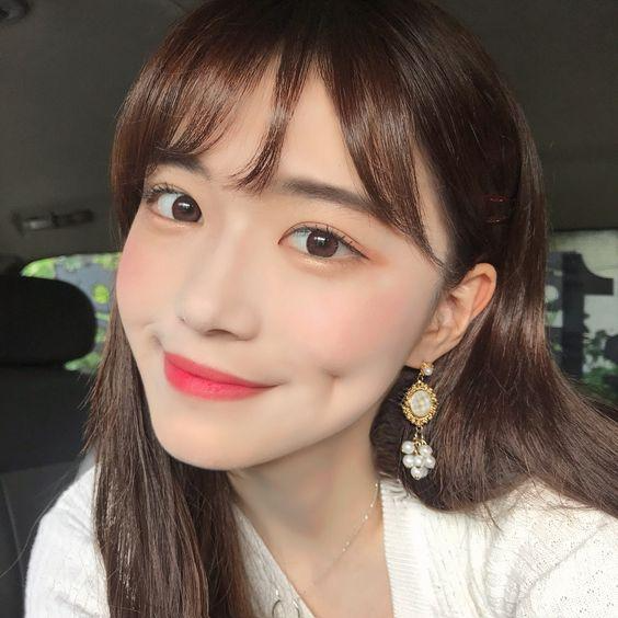 Mẹo makeup sương sương chuẩn Hàn Quốc cho các bạn gái chuẩn bị đi tiệc