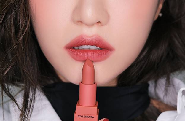 Trang điểm với đôi môi quyến rũ
