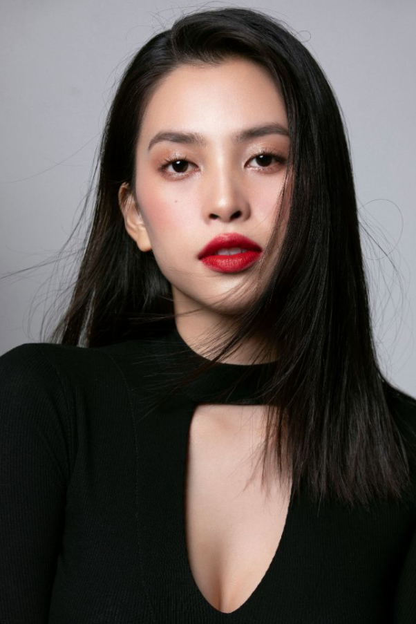 Makeup tone Tây cho mặt tròn
