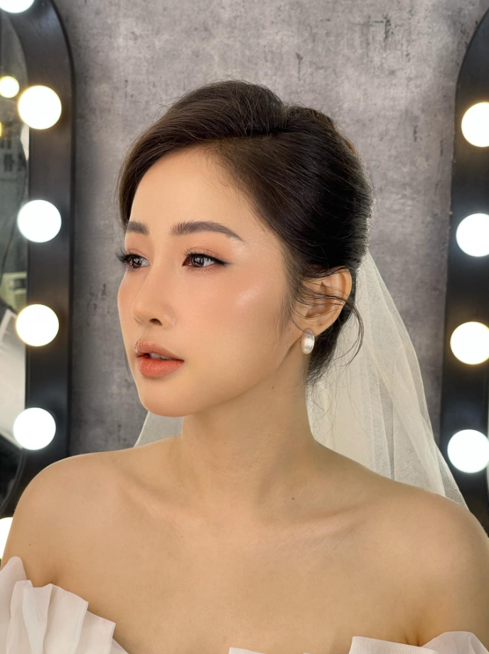 Makeup tông nâu tây
