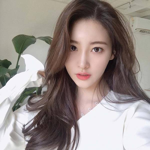 màu tóc nhuộm hot nhất hiện nay