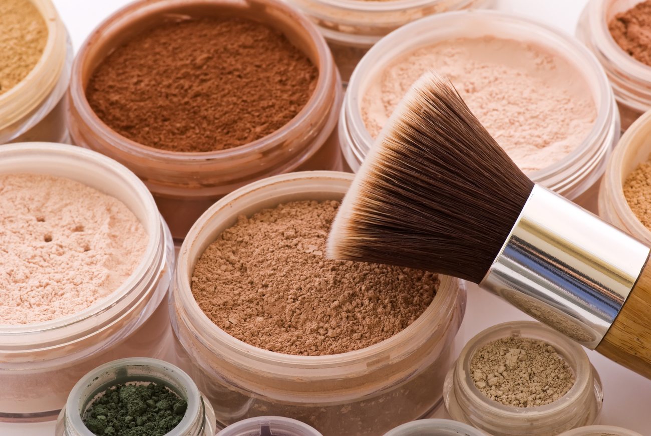 Những đồ trang điểm không thể thiếu trong ngành makeup