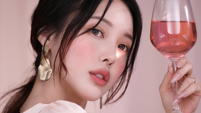 phong cách trang điểm Tết 2021