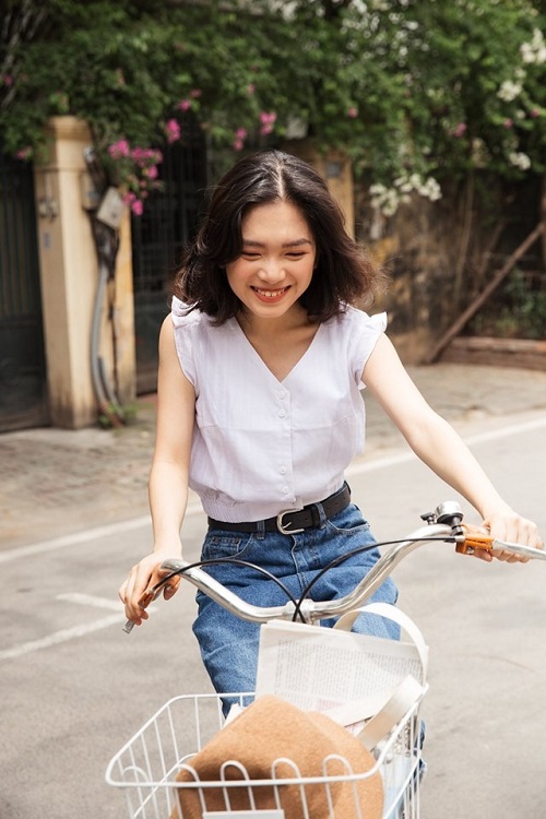 Make up làm tóc kỷ yếu 6