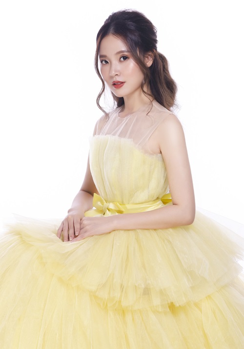 Giá trang điểm dự tiệc