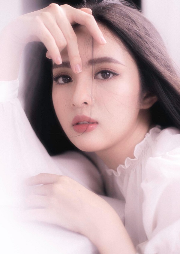 các kiểu trang điểm dự tiệc