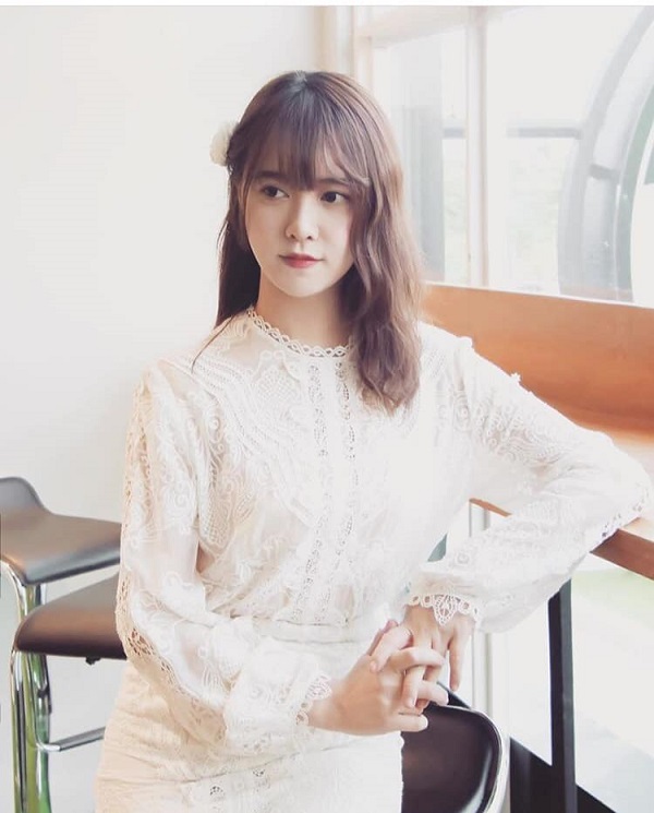 Giá trang điểm dự tiệc 1
