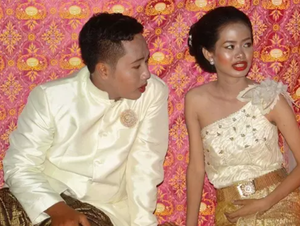 Những sai lầm trong trang điểm cô dâu 