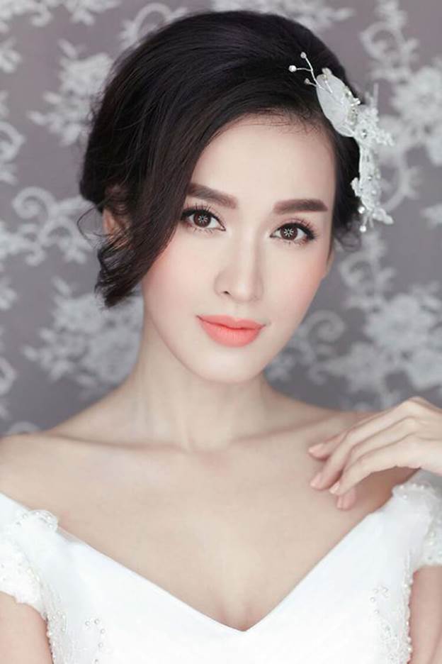 Tại sao nên trang điểm cô dâu thử trước ngày cưới