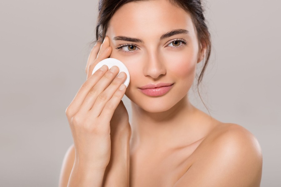 Tẩy trang nhiều có tốt không